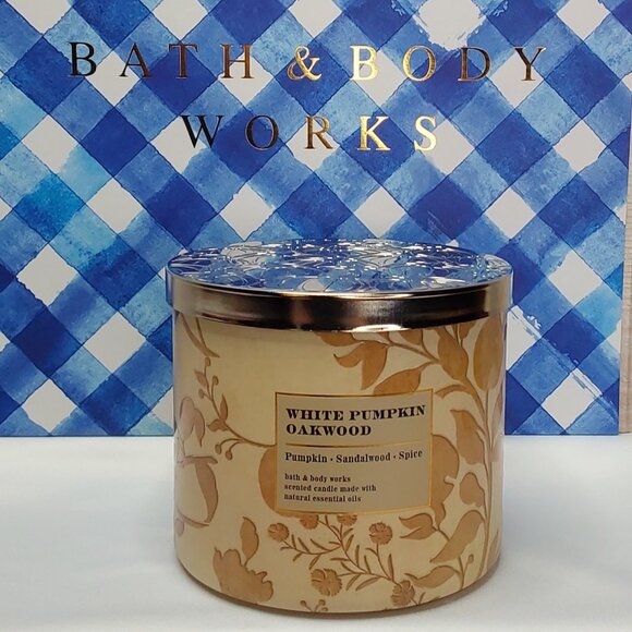 BATH & BODY WORKS 3-WICK CANDLE 'WHITE PUMPKIN OAKWOOD' - Picture 1 of 12
